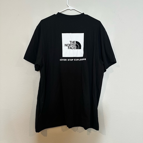 NWT black Northface T-shirt in a size extra large, with large white logo on back - Picture 5 of 6